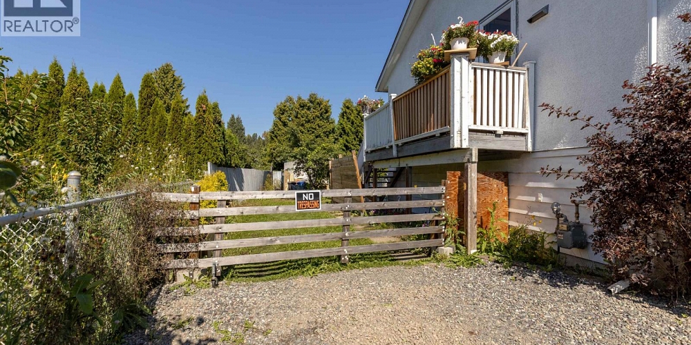 3509 BRUCE STREET Terrace Photo 4 3509 BRUCE STREET Terrace Photo 4